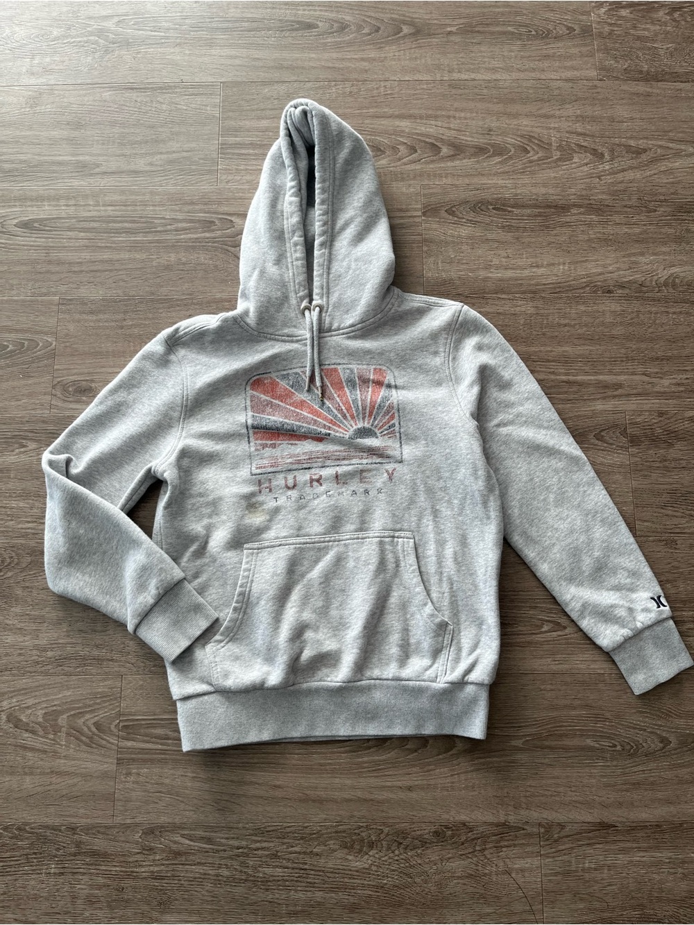 Hurley Pullover Hoodie Mens Small Heather Gray Sunrise Graphic Fleece Surf Skate